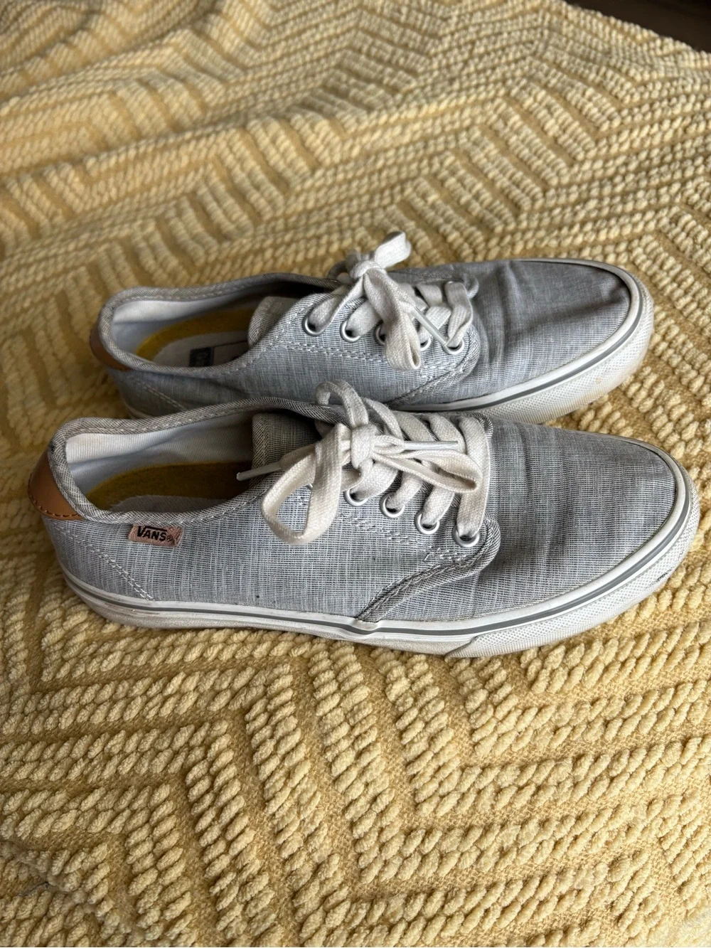 Vans Women’s Gray Canvas Low-Top Sneakers